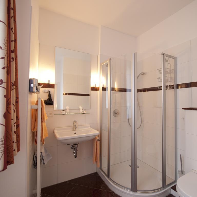 Hotel Ochsen Uberlingen Rom bilde
